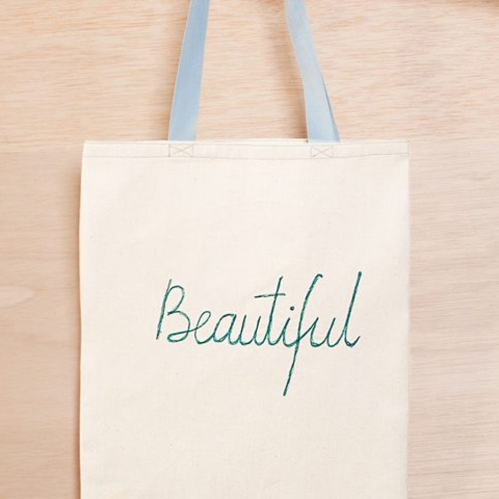 SAC CABAS BRODÉ