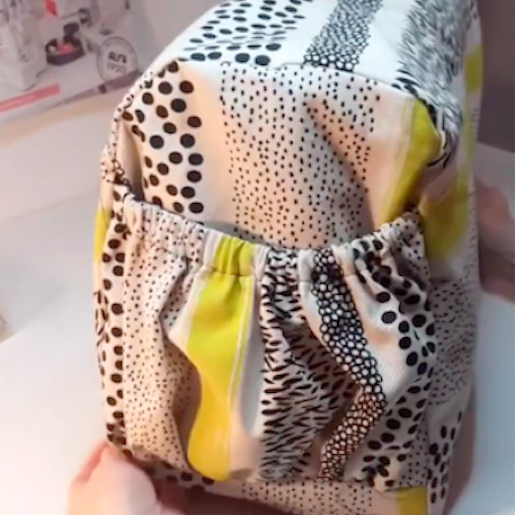 Housse en tissu pour votre machine (niveau moyen)